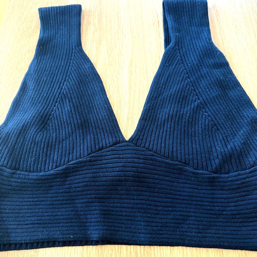 NWT* House of Harlow 1960 Women's Rib Knit Bralette Black Top - Women's Large - Picture 6 of 7
